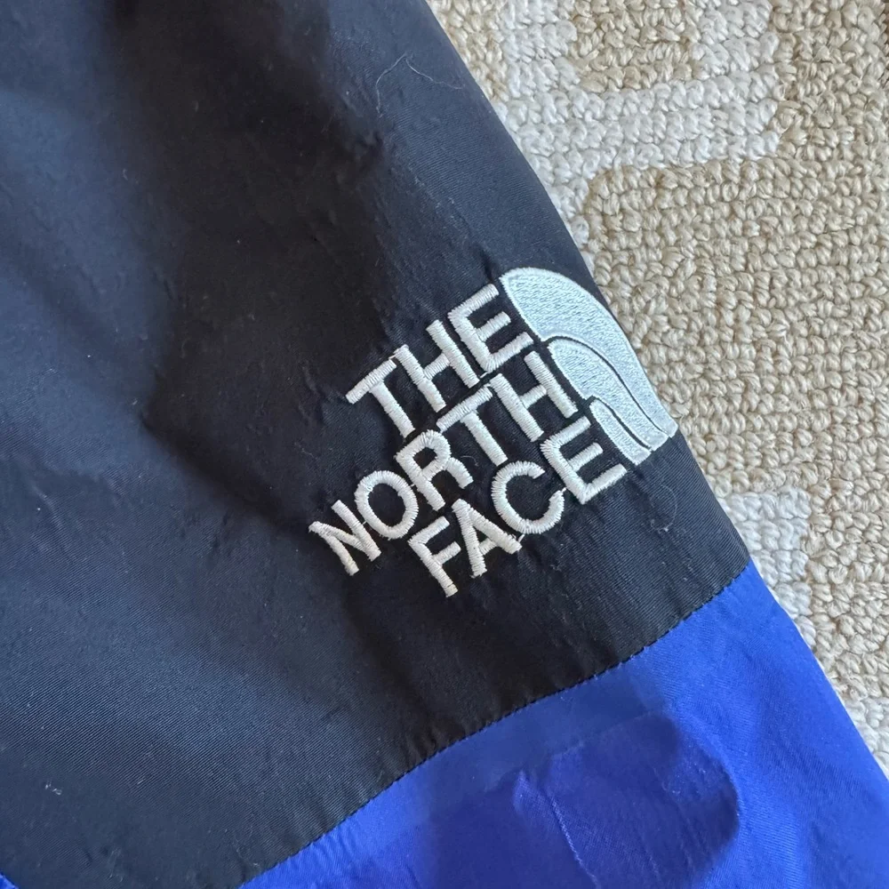 The North Face Vintage ‘90s GoreTex Ski Shell Jacket Outdoor Y2K Blue Black L